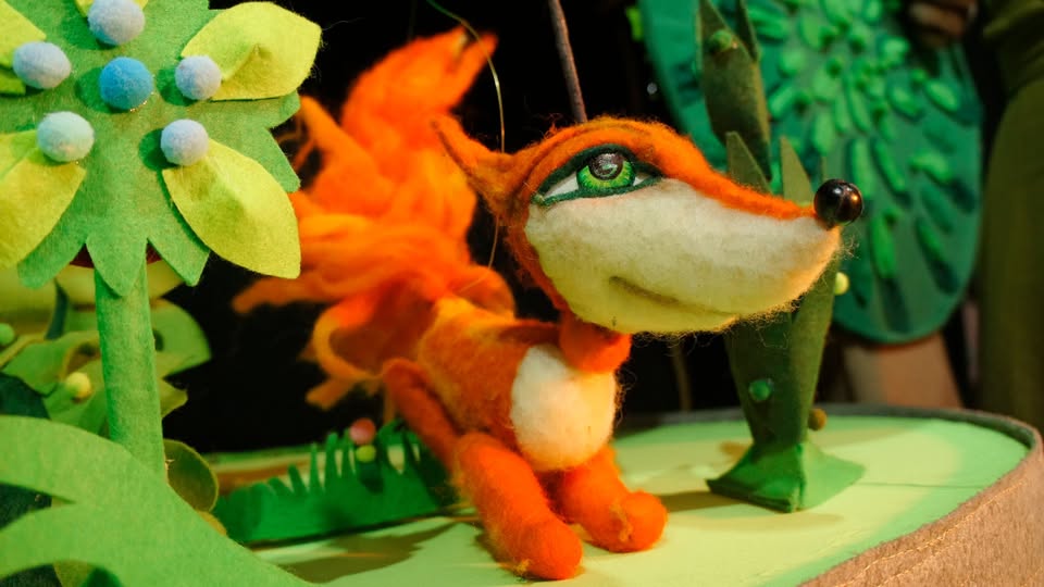 Хитрата лисанка спектакъл за деца